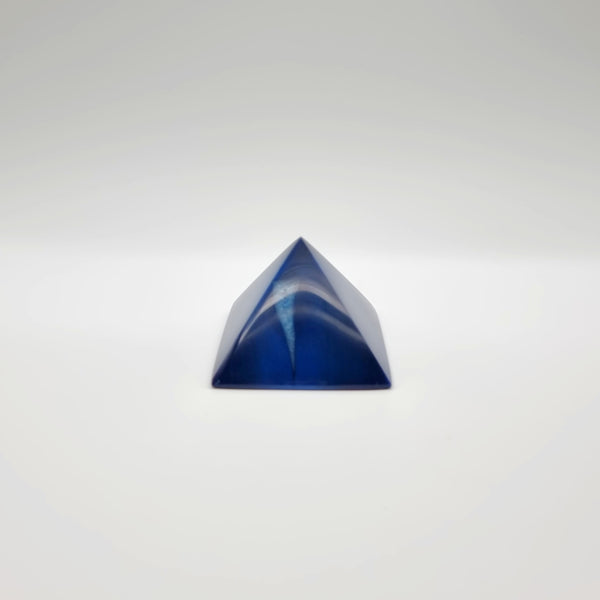 Agate Pyramid | Blue | 02