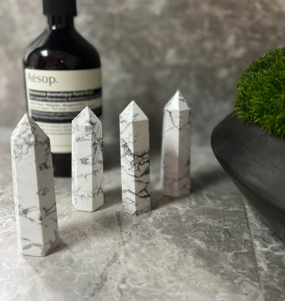 Howlite | Tower