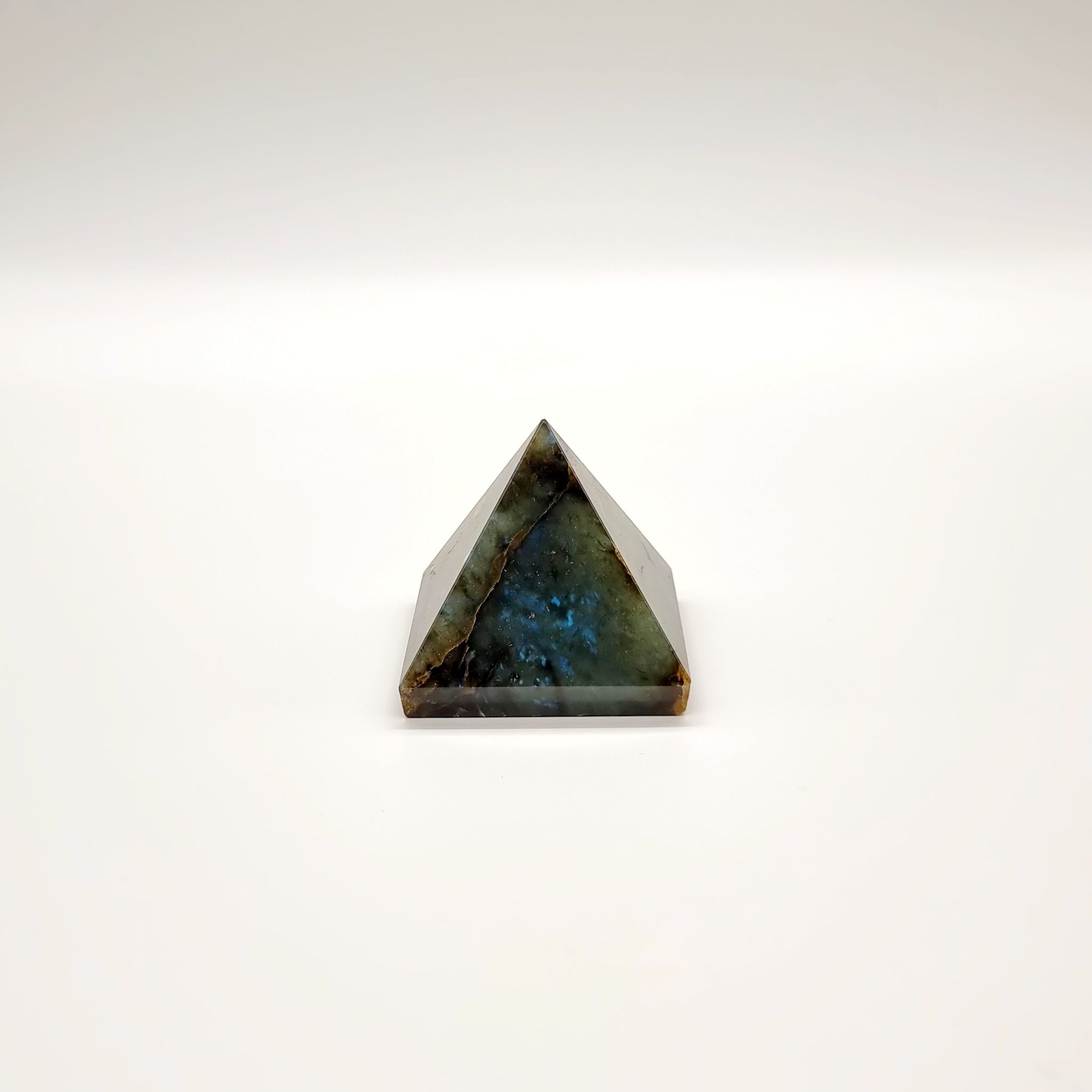 Labradorite | Pyramid