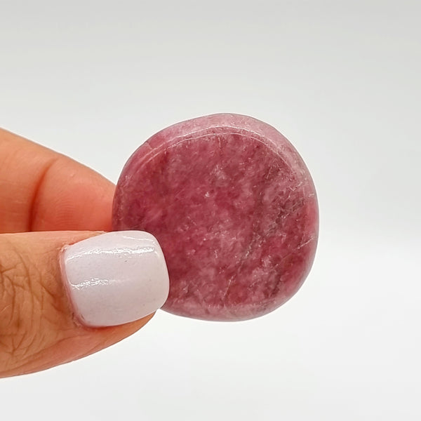 Rhodonite | Palm Stone